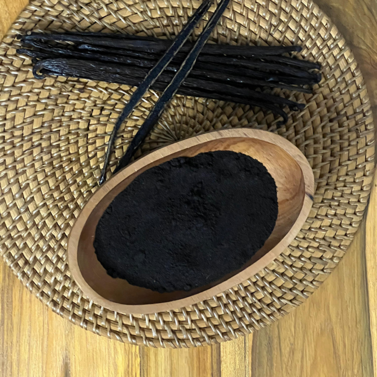 vanilla-extract-and-sticks